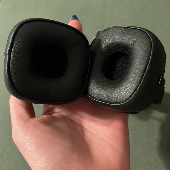 Marshall Major IV On-Ear Headphones - Picture 6 of 7